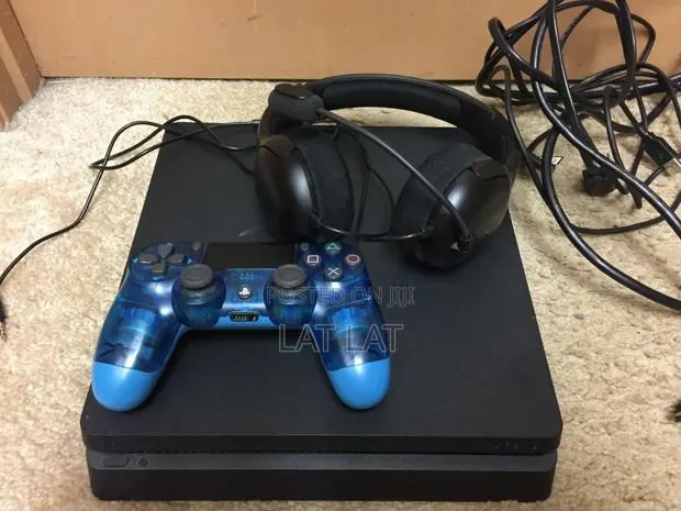 PS4 Slim Home Used With 14 Games