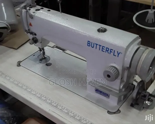 Butterfly Industrial Sewing Machine · Photo 1