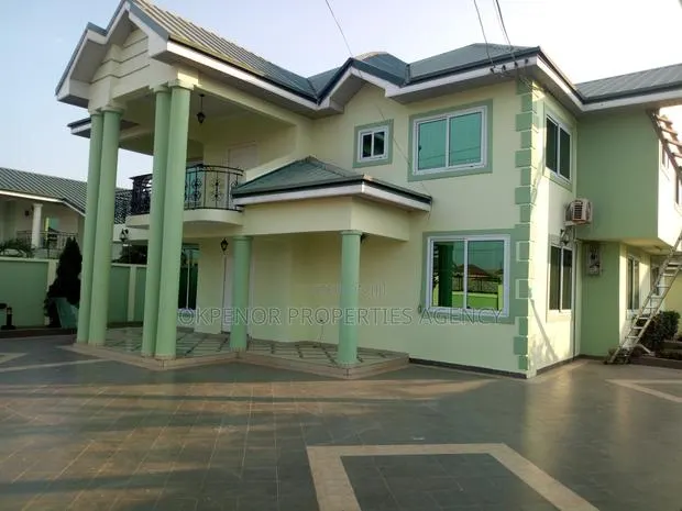 4bdrm House in Tema, Community 25 for rent · Photo 1
