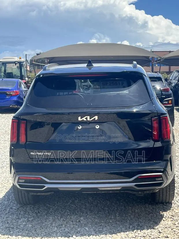 Kia Sorento 2023 Black · Photo 1