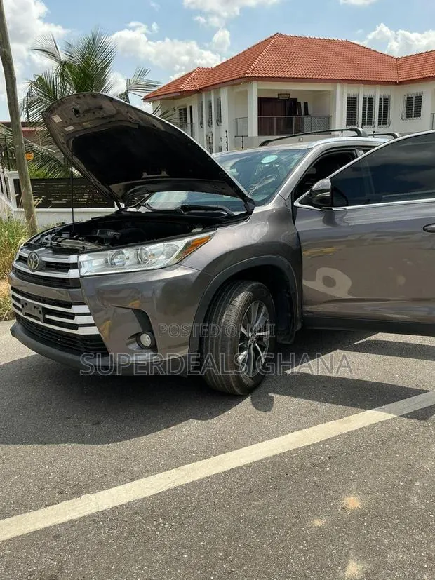 Toyota Highlander XLE 2019