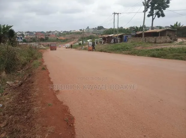 2 Plots of Land for Sale at Agric Yabi Road Side · Photo 1