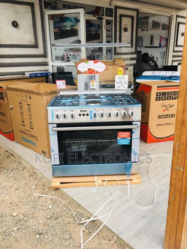 Ferre 4+2 Gas Cooker Designed for Busy Family Kitchens · Photo 1