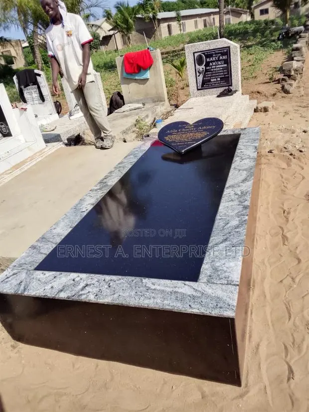 Professional Tombstone Construction · Photo 1