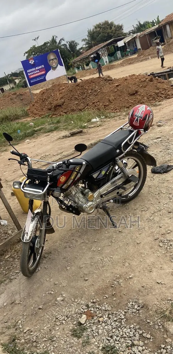 Royal RY125 2026 Black · Photo 1