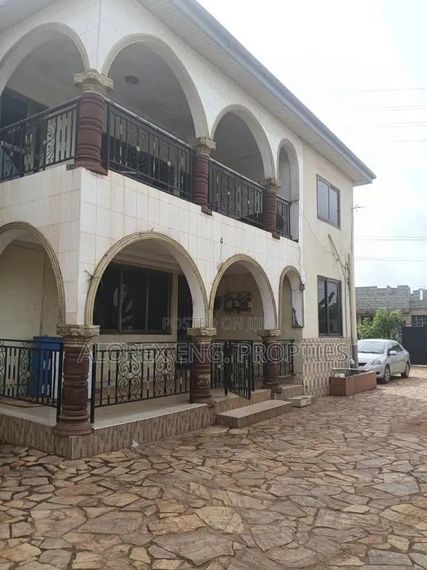 1bdrm Apartment in Single Self, Frafraha for rent · Photo 1
