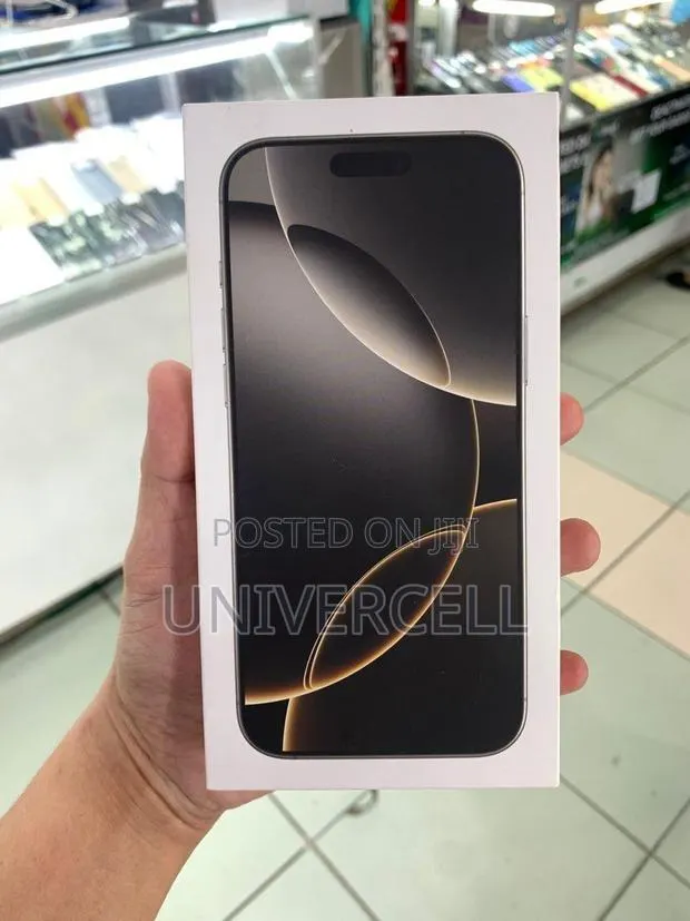 New Apple iPhone 16 Pro Max 1 TB Gray · Photo 1