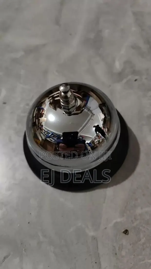 Restaurant/ Reception, Waiter Waitress Ring Bell · Photo 1