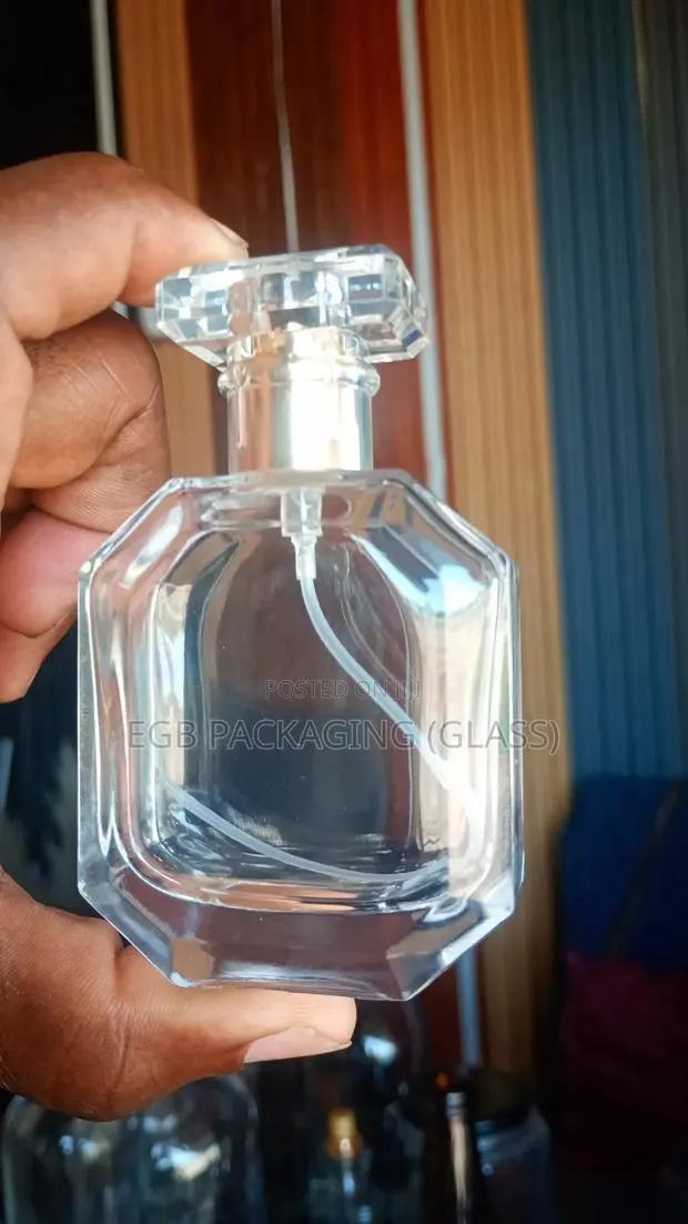 Perfume / Spray Glass Bottle · Photo 1