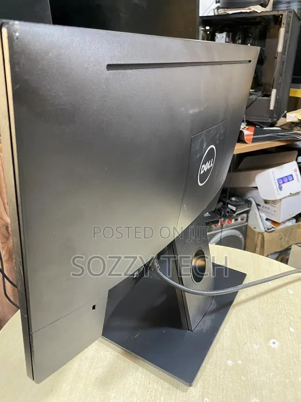 DELL E2216H 21.5" Widescreen LED Monitor 1920 X 1080 Resolution 60Hz · Photo 1