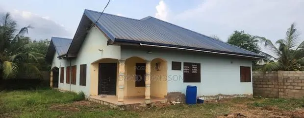 2bdrm Mansion in 2 Bedroom Self, Tema Metropolitan for rent · Photo 1