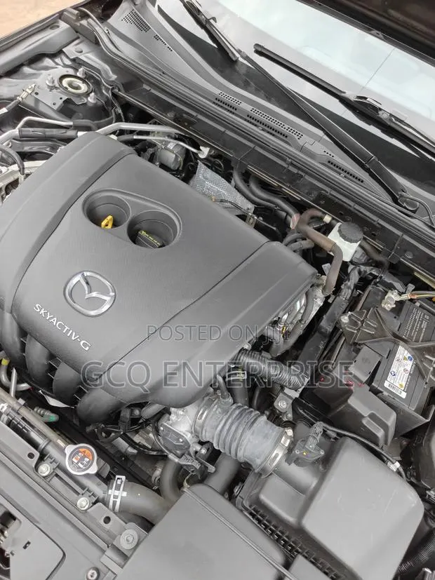 Mazda 3 2022 Black · Photo 1