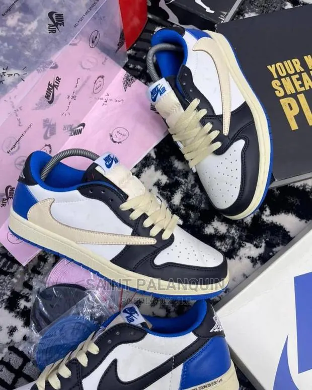 Travis Scott Jordan · Photo 1