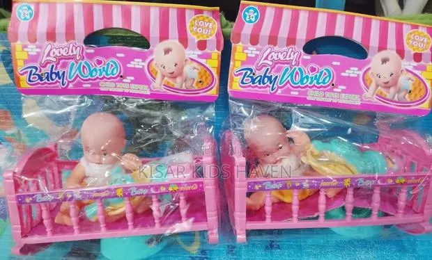 Cute Doll in a Crib With Accessories 2 Years to 4 · Photo 1