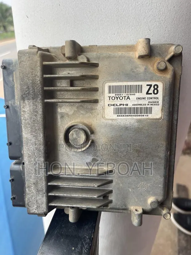 2014 Corolla Engine Control Board (ECU) · Photo 1