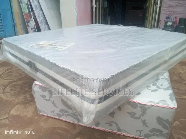 Quality Spring Mattress 12" Queen Size- Very Bouncy · Photo 1