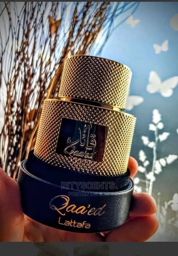 Qaa’Ed Lattafa Perfume · Photo 1