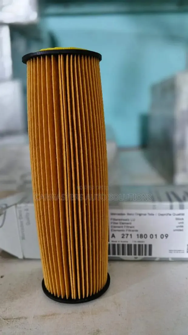 Benz C230 Oil Filter · Photo 1