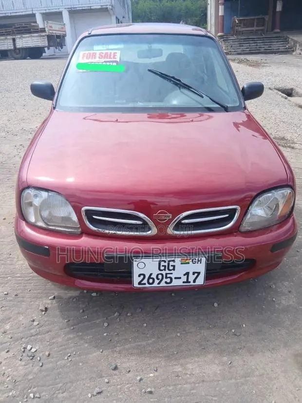 Nissan March 2004 Red