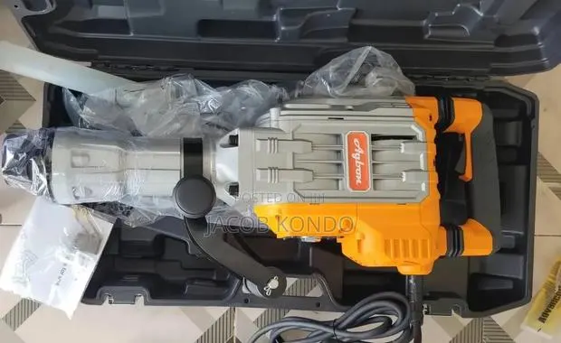 Demolition Breaker 1700 Watts · Photo 1