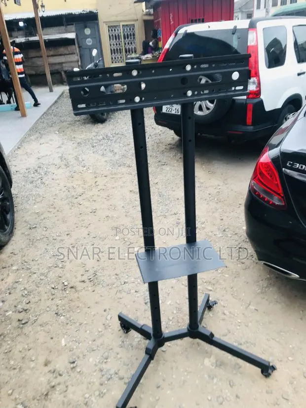 Highly Nicely Mobile TV Stand Rolling Movable for 32"-70 · Photo 1