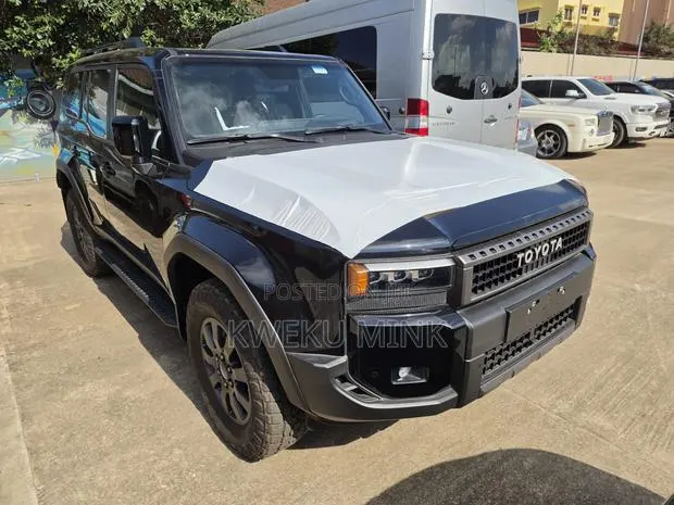 New Toyota Land Cruiser 2025 Black · Photo 1