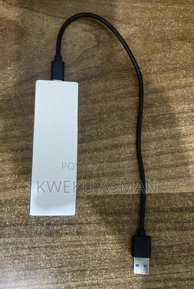 Portable External Drive - SSD · Photo 1