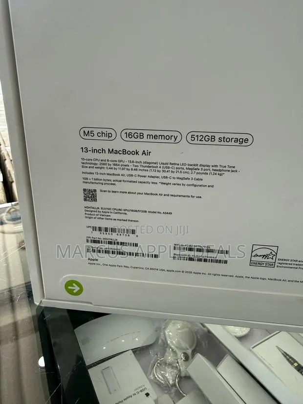 New Laptop Apple MacBook Air 2026 M5 16GB Apple M5 SSD 512GB · Photo 1