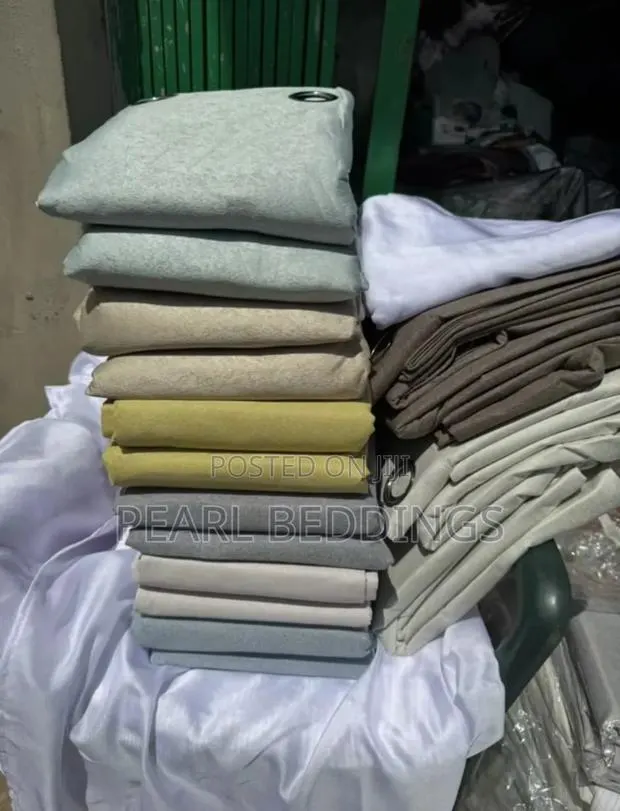 Luxurious High Quality 100% Total Blackout Textured Curtains Available · Photo 1