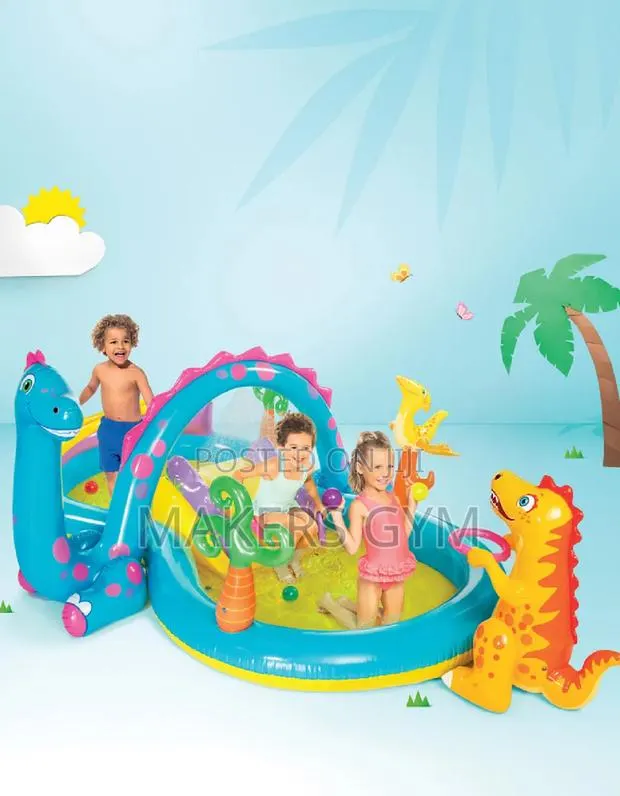 Swimming Pool Dinoland Play Center Pool · Photo 3