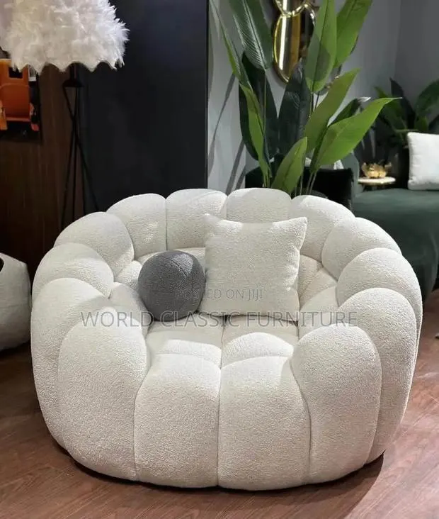 Luxury Bubble Lounge Chair – Modern Stylish · Photo 1