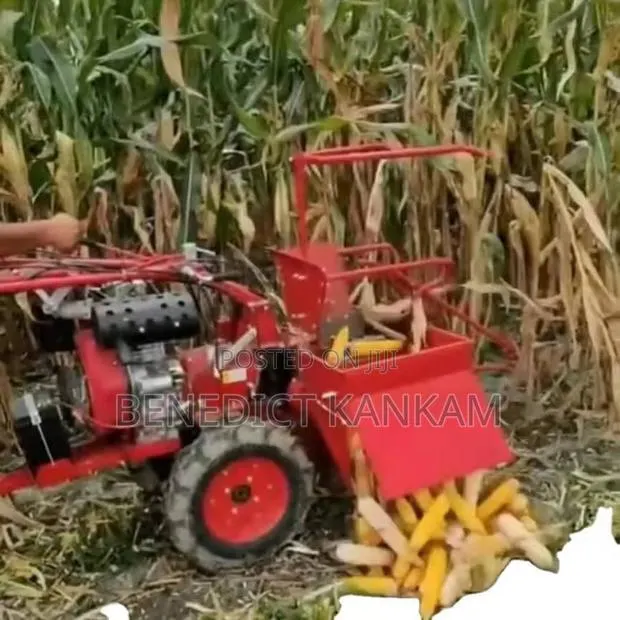 Corn Harvester · Photo 2