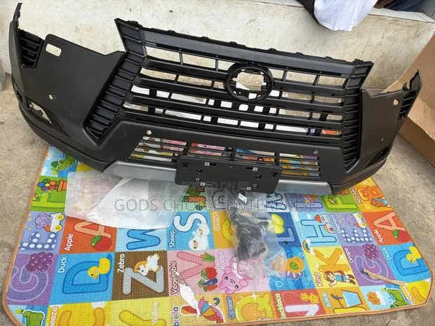 Complete Front Bumper Lexus GX 550 2023-2024-2025 · Photo 1