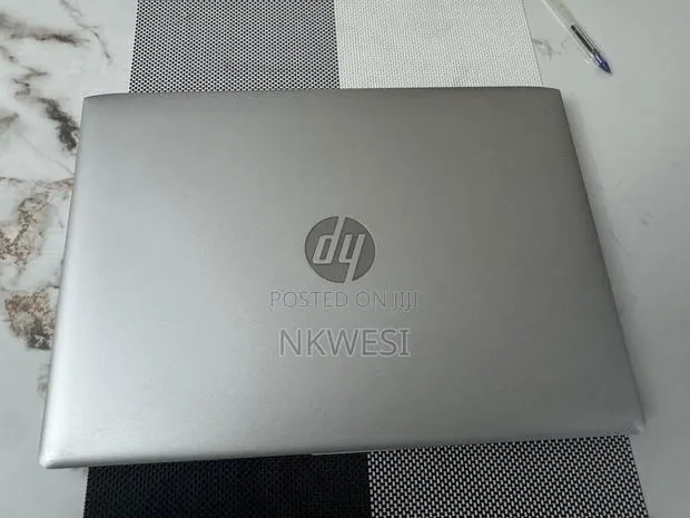 Laptop HP 430 G5 8GB Intel Core i5 SSD 250GB · Photo 1