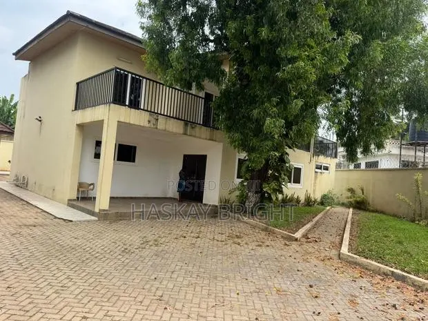 4bdrm House in Cantonments for rent · Photo 1
