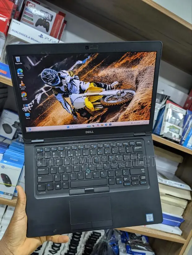 Laptop Dell Latitude 5480 8GB Intel Core i5 SSD 256GB · Photo 1