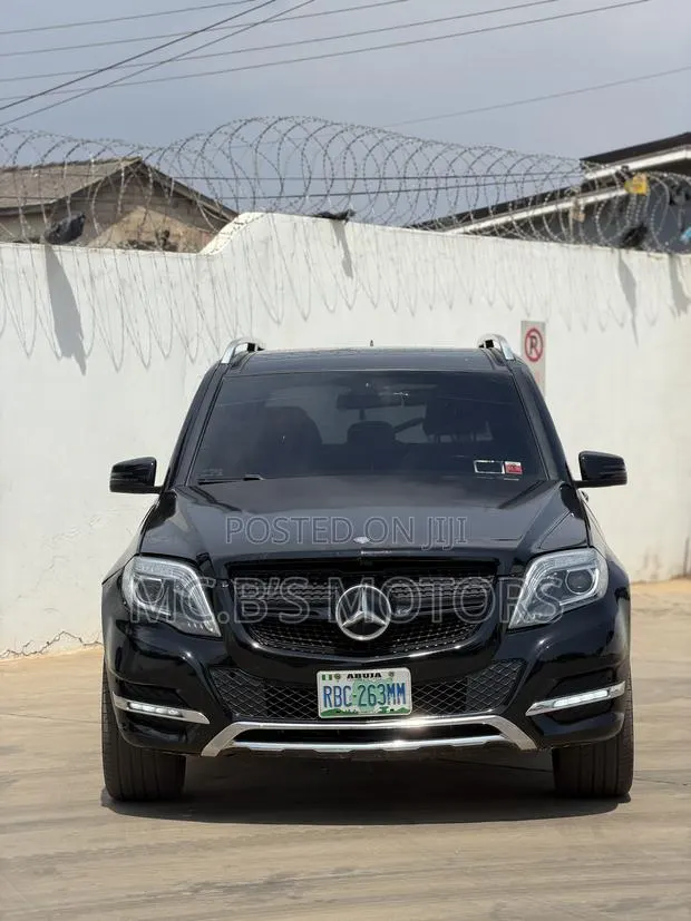 Mercedes-Benz GLK-Class 2014 Black · Photo 1