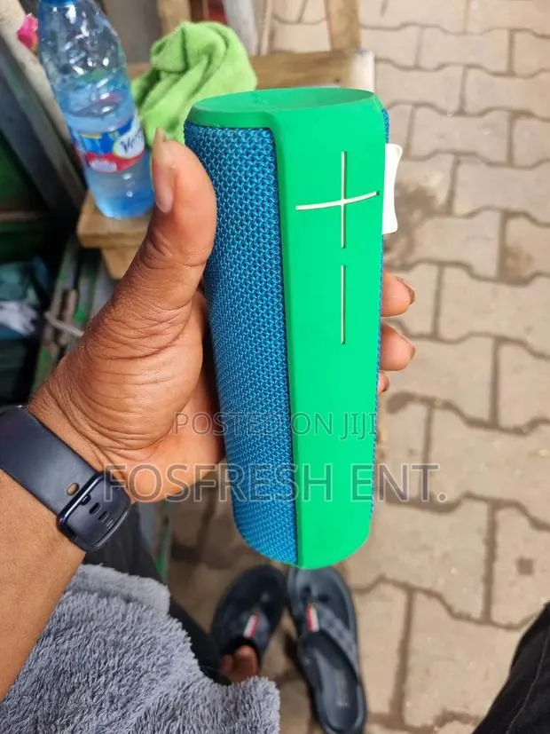 Ultimate Ears Blast Portable Smart Waterproof Speaker · Photo 1