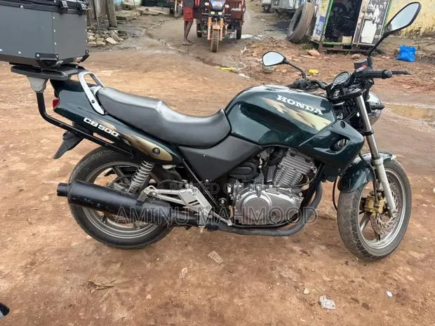 Honda CB 2023 Black · Photo 1