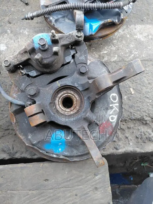 Front Hub Mitsubishi ASX 2012, 2015, 2017 · Photo 1