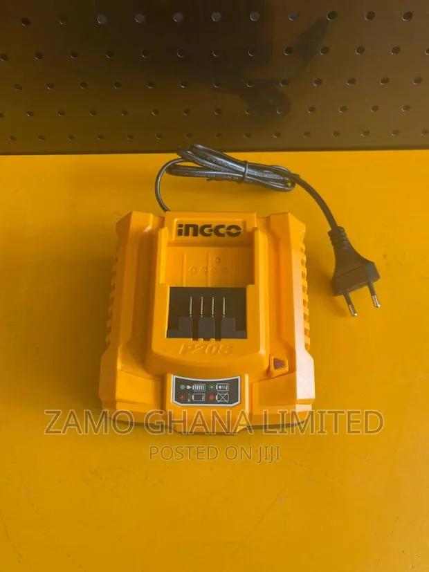 Fast Charger 20v 4a Yellow - Fcli20411 · Photo 1