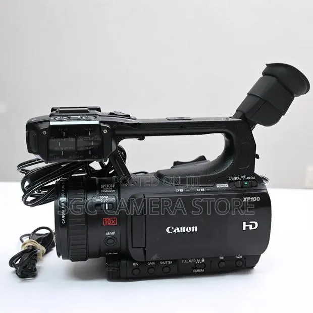Canon XF100 Camcorder // 8 Months Warranty · Photo 3