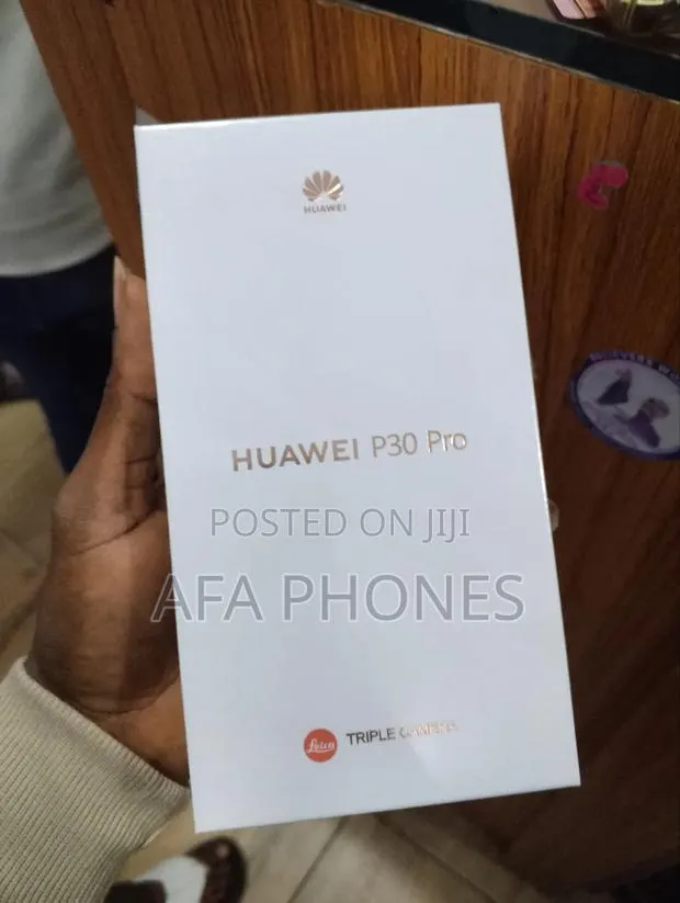 New Huawei P30 Pro 128 GB Black · Photo 1
