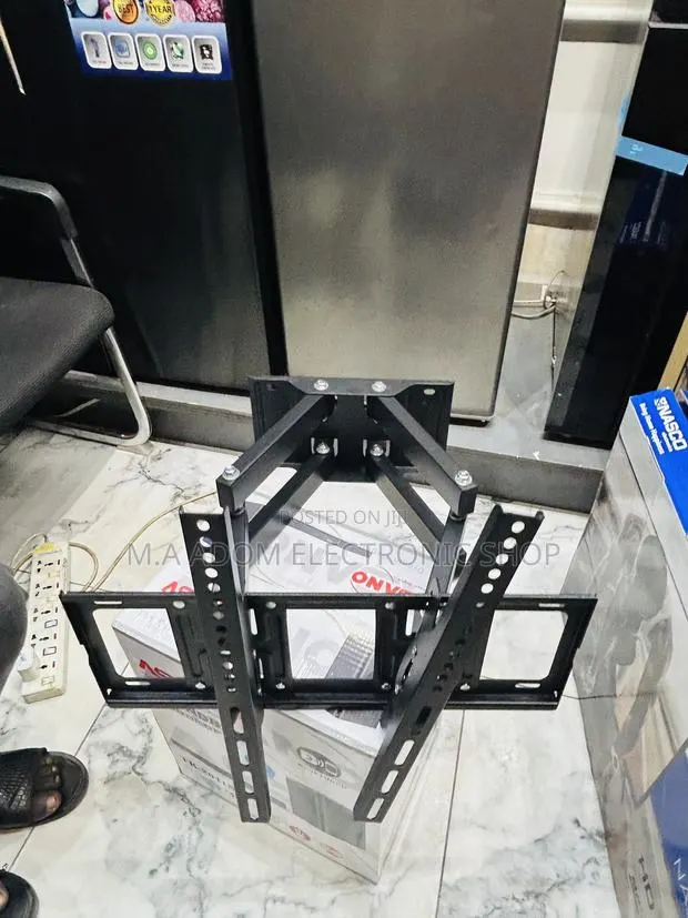 We Instock All Kind of Tv Wall Mount 32”-80” · Photo 1