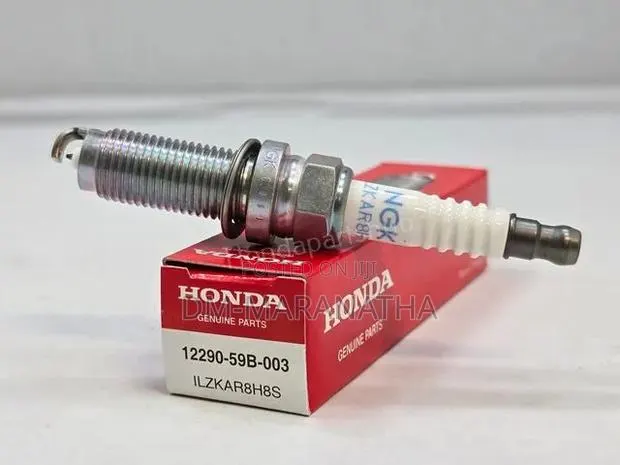 Honda Genuine Spark Plugs for Turbo Engine Ilzkar8h8s 14-14 · Photo 1