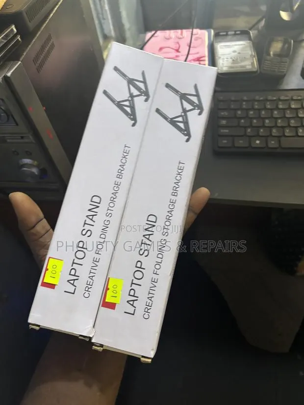 Laptop Stand · Photo 1