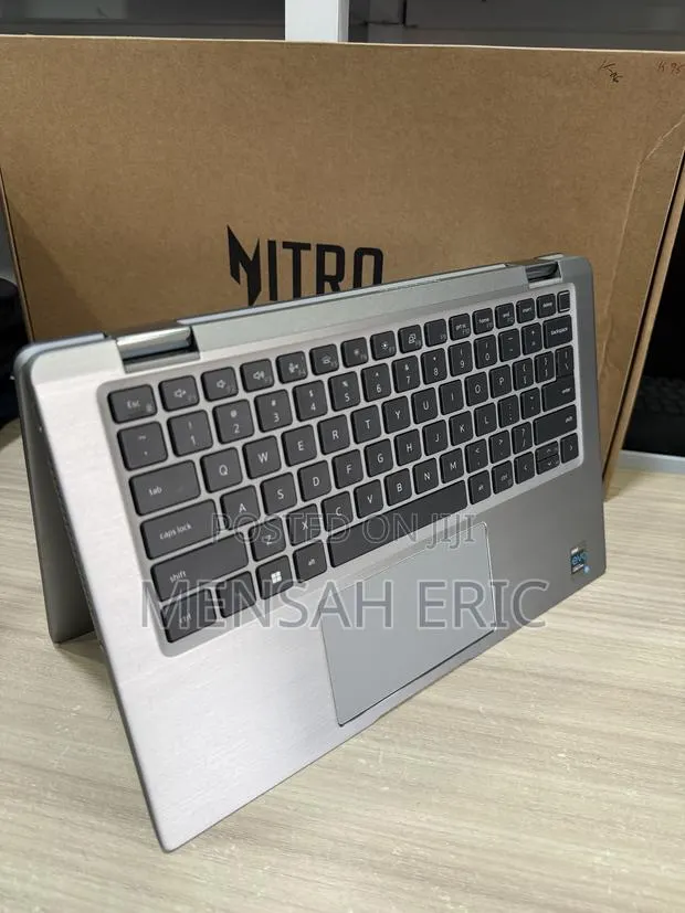 Laptop Dell Latitude 7420 16GB Intel Core i7 SSD 512GB · Photo 1