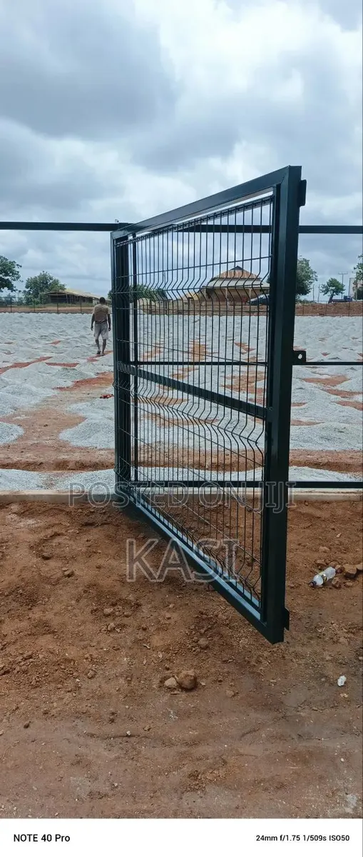 Experts Fencing Services · Photo 1