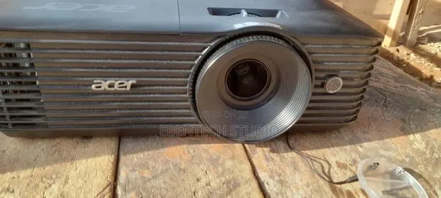 Acer Projector for Rent · Photo 1