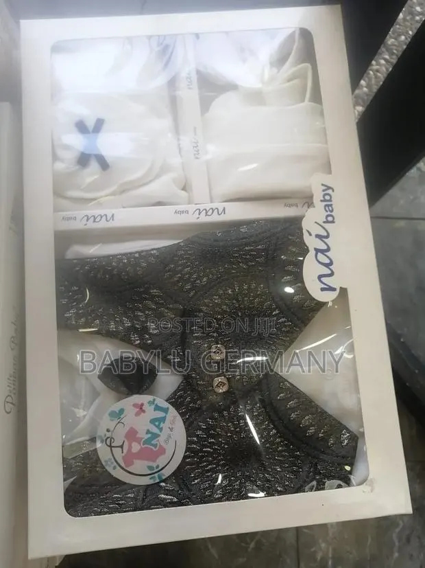 Luxury Baby Boy Black and White Suit Set for Newborn to 6 Mo THS Old · Photo 1